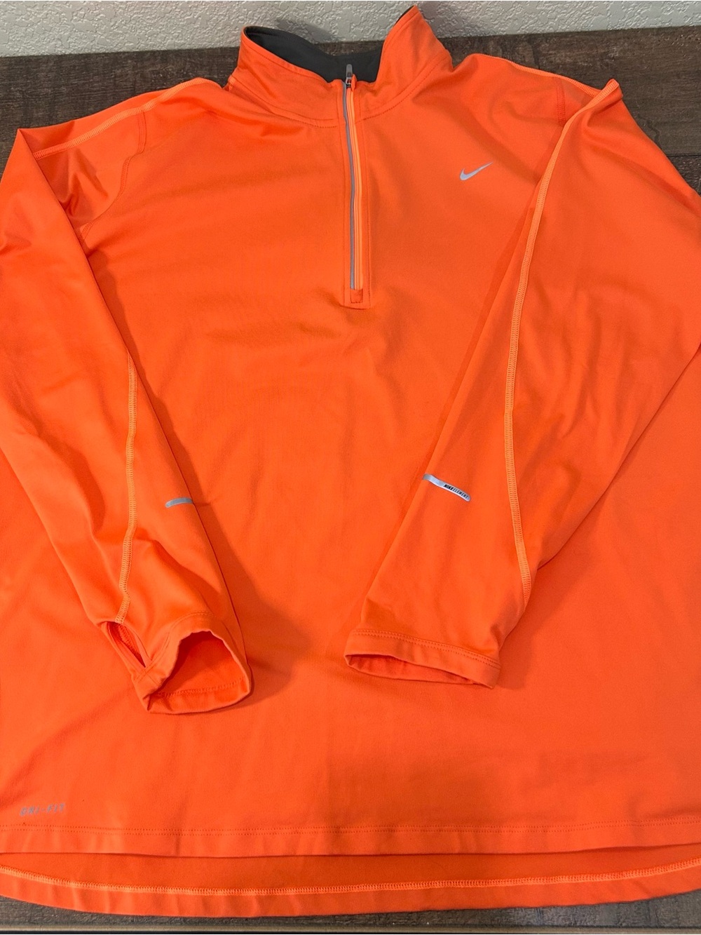 Women’s 2XL Plus Nike Element Dri-Fit Orange Quarter-Zip Performance Pullover
